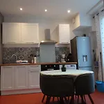 Apartment Lumineux Au Centre De Dieppe, Calme Et Confortable