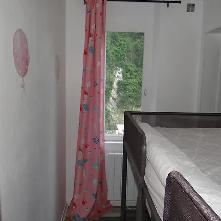 Lumineux Au Centre De Dieppe, Calme Et Confortable