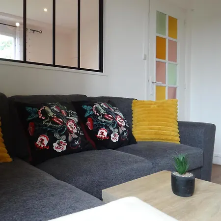 Appartamento Lumineux Au Centre De Dieppe, Calme Et Confortable