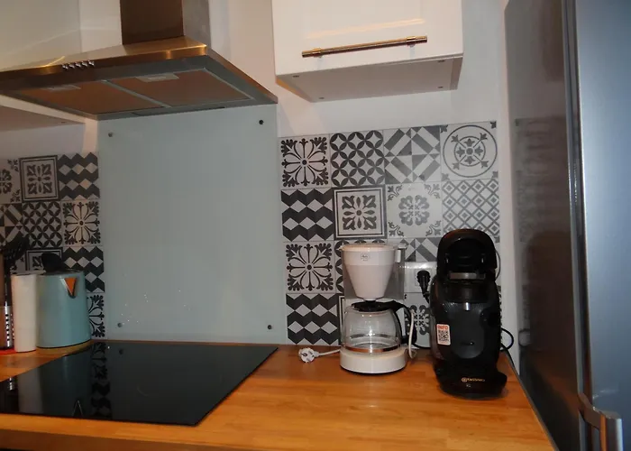 Lumineux Au Centre De Dieppe, Calme Et Confortable *