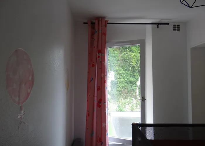 Lumineux Au Centre De Dieppe, Calme Et Confortable Appartement